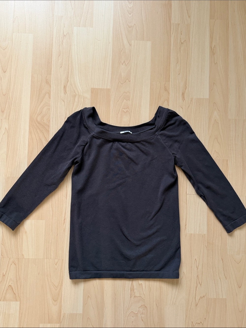 Wolford dark Gray Boatneck 3/4 Sleeve Top, size S